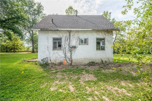 1090 N River Road NE, Warren, OH 44483