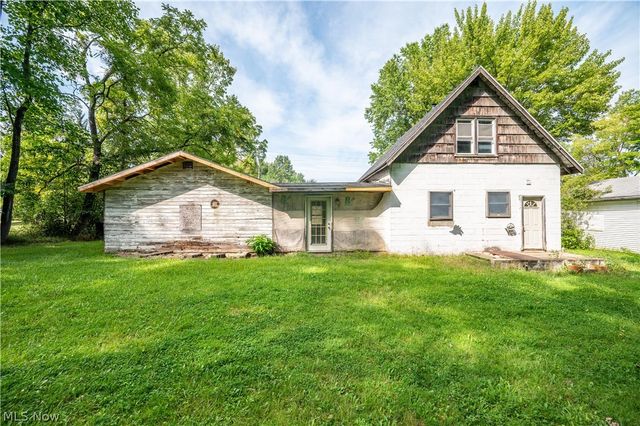 1090 N River Road NE, Warren, OH 44483