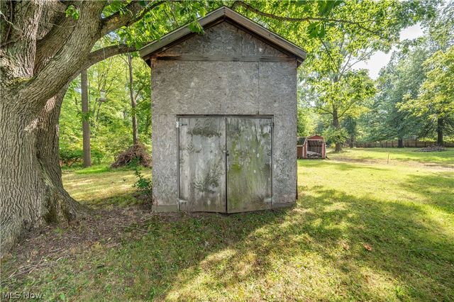 1090 N River Road NE, Warren, OH 44483