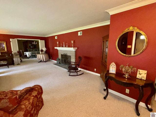 711 Pryor Street, Mayfield, KY 42066