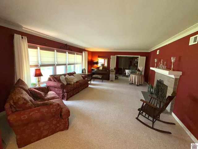 711 Pryor Street, Mayfield, KY 42066