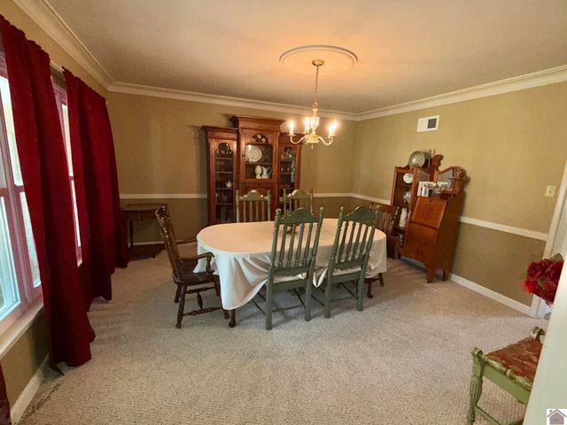 711 Pryor Street, Mayfield, KY 42066