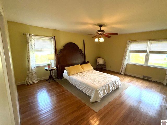 711 Pryor Street, Mayfield, KY 42066