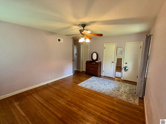 711 Pryor Street, Mayfield, KY 42066