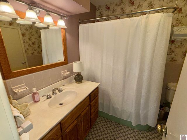 711 Pryor Street, Mayfield, KY 42066