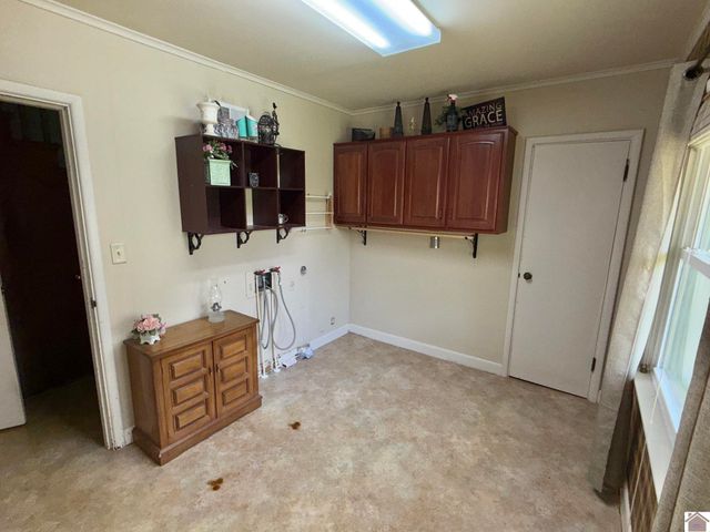 711 Pryor Street, Mayfield, KY 42066