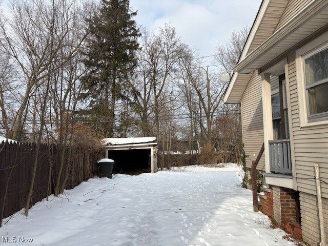 3337 Dellwood Road, Cleveland Heights, OH 44118