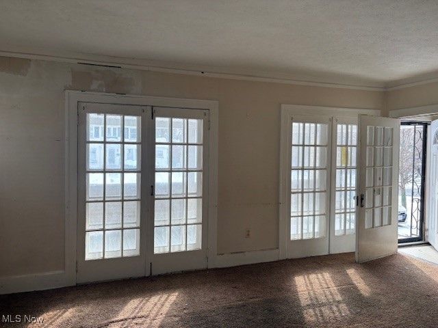 3337 Dellwood Road, Cleveland Heights, OH 44118