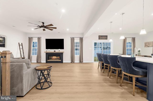 128 PERRYS RETREAT BLVD, Grasonville, MD 21638