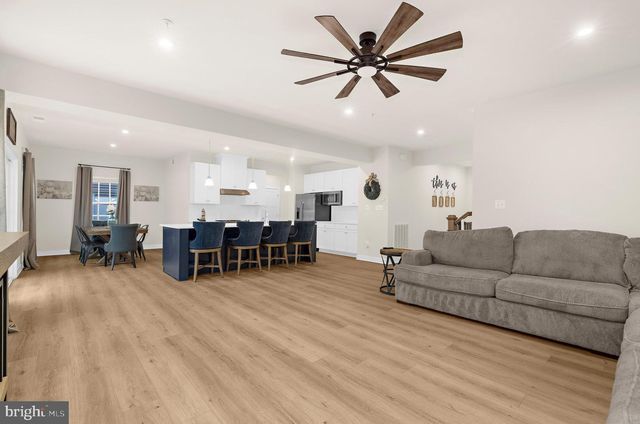 128 PERRYS RETREAT BLVD, Grasonville, MD 21638