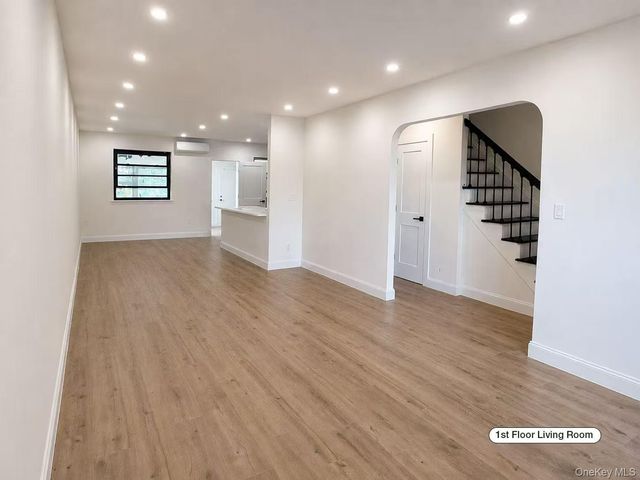 2942 Lurting Avenue, Bronx, NY 10469