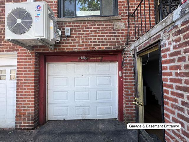 2942 Lurting Avenue, Bronx, NY 10469