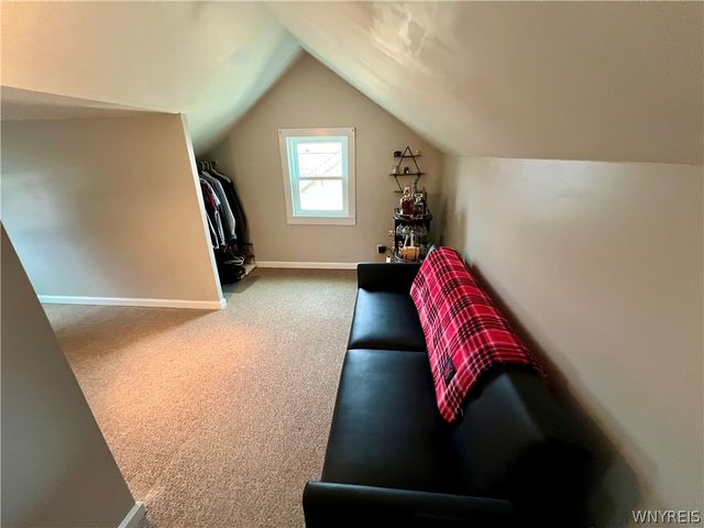 70 Irwinwood Road, Lancaster, NY 14086