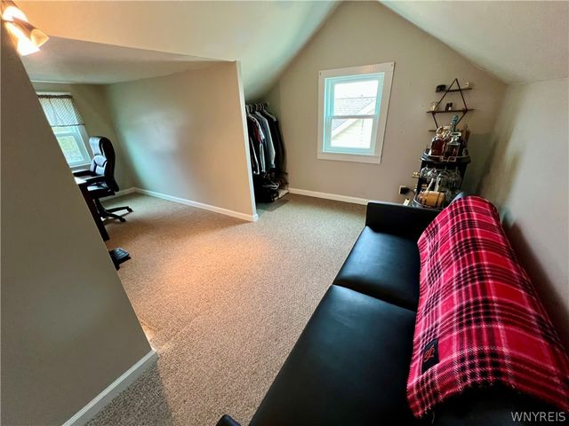 70 Irwinwood Road, Lancaster, NY 14086