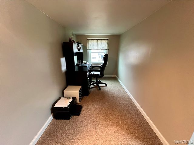 70 Irwinwood Road, Lancaster, NY 14086