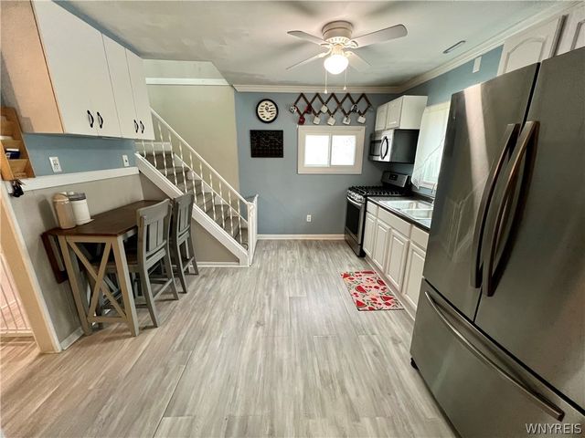 70 Irwinwood Road, Lancaster, NY 14086