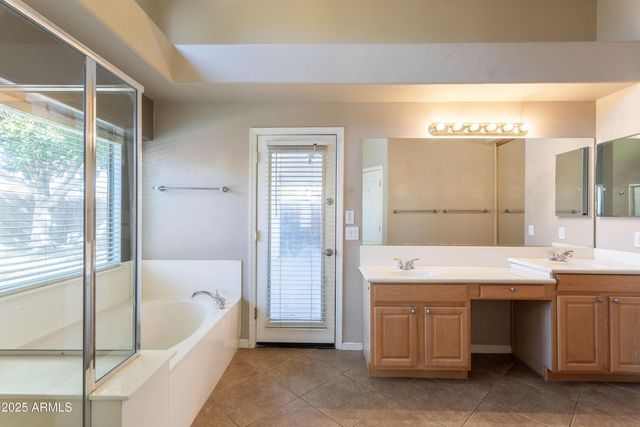 3128 W Adobe Dam Road, Phoenix, AZ 85027