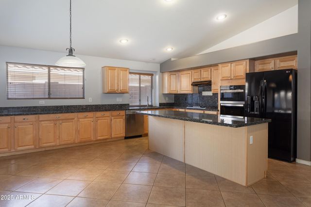 3128 W Adobe Dam Road, Phoenix, AZ 85027