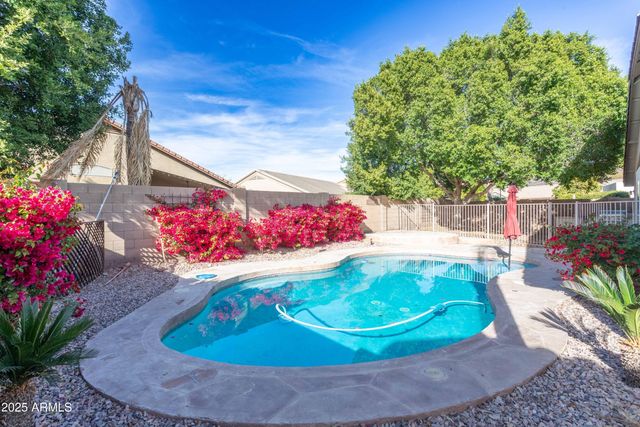 3128 W Adobe Dam Road, Phoenix, AZ 85027