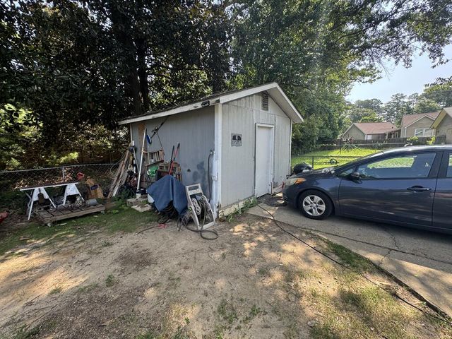 1730 Haisten, Dothan, AL 36301