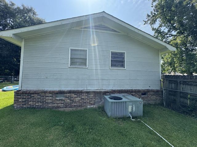 1730 Haisten, Dothan, AL 36301