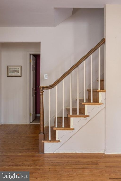 Image 28 of property listing at 20 DONCASTER RD, Cherry Hill, NJ 08003