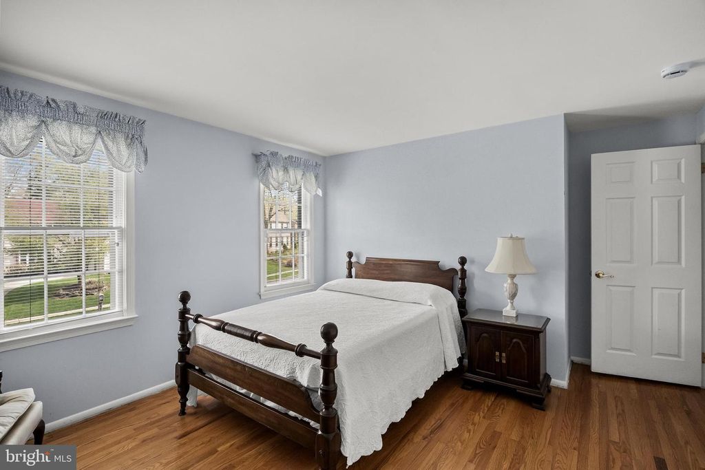 Image 36 of property listing at 20 DONCASTER RD, Cherry Hill, NJ 08003