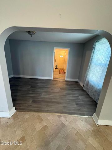 246 Duane Avenue, Schenectady, NY 12307