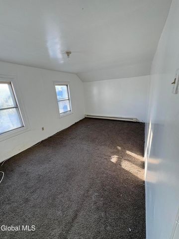 246 Duane Avenue, Schenectady, NY 12307