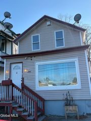 246 Duane Avenue, Schenectady, NY 12307