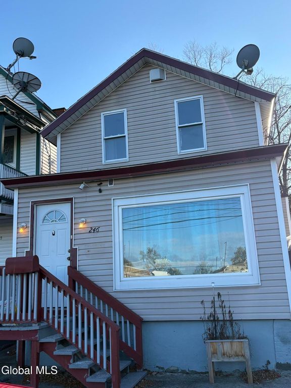 246 Duane Avenue, Schenectady, NY 12307