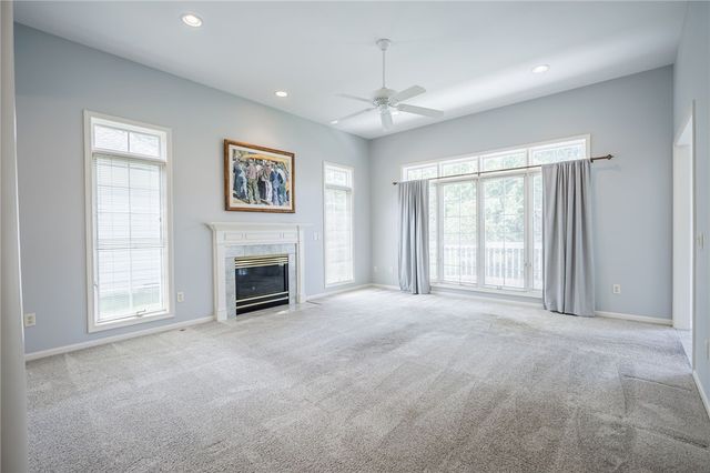 107 Cuddy Court, Webster, NY 14580