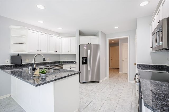 107 Cuddy Court, Webster, NY 14580