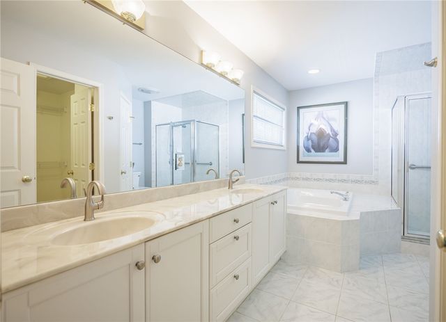 107 Cuddy Court, Webster, NY 14580