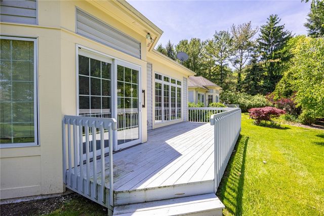 107 Cuddy Court, Webster, NY 14580