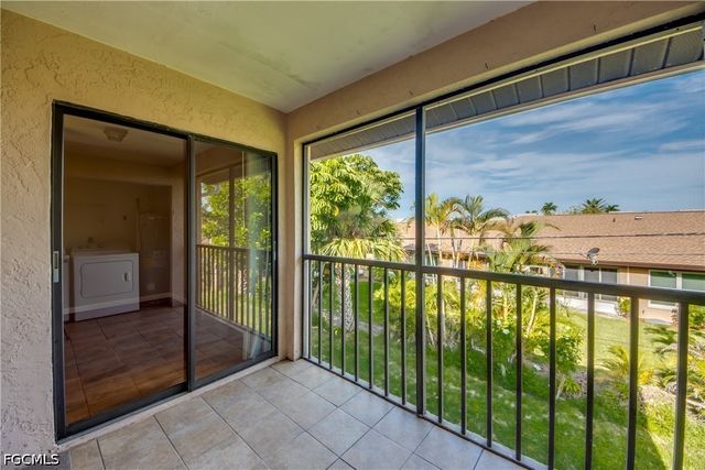 4616 SE 6th AVE 202, Cape Coral, FL 33904