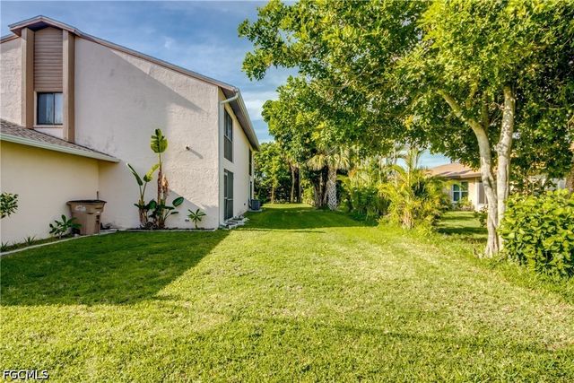 4616 SE 6th AVE 202, Cape Coral, FL 33904