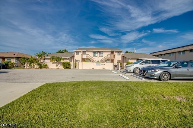 4616 SE 6th AVE 202, Cape Coral, FL 33904
