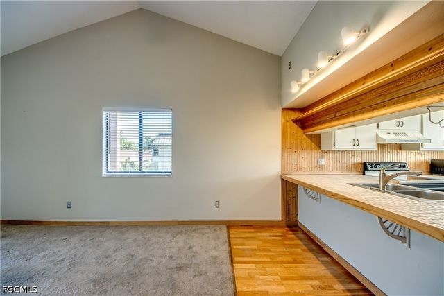 4616 SE 6th AVE 202, Cape Coral, FL 33904