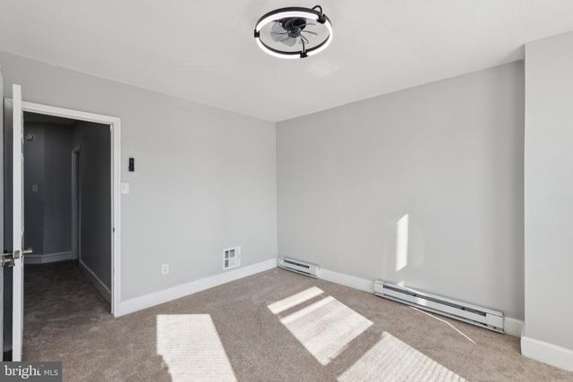 277 W WELLENS ST, Philadelphia, PA 19120