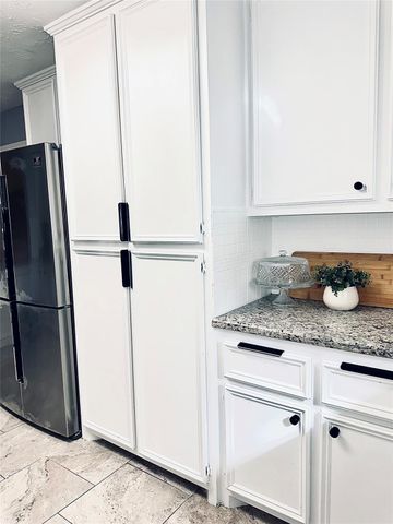 1457 Camellia Drive, Sweeny, TX 77480