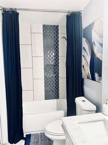 1457 Camellia Drive, Sweeny, TX 77480