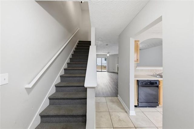 3216 Panthers Trace, Decatur, GA 30034