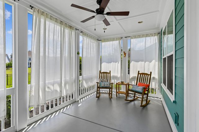 212 Calm Water Way, Summerville, SC 29486
