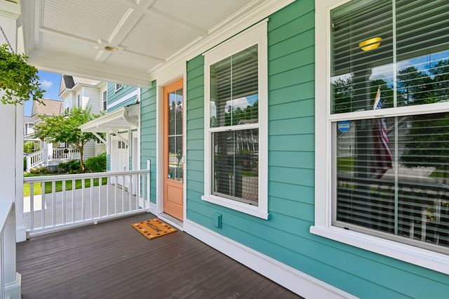 212 Calm Water Way, Summerville, SC 29486