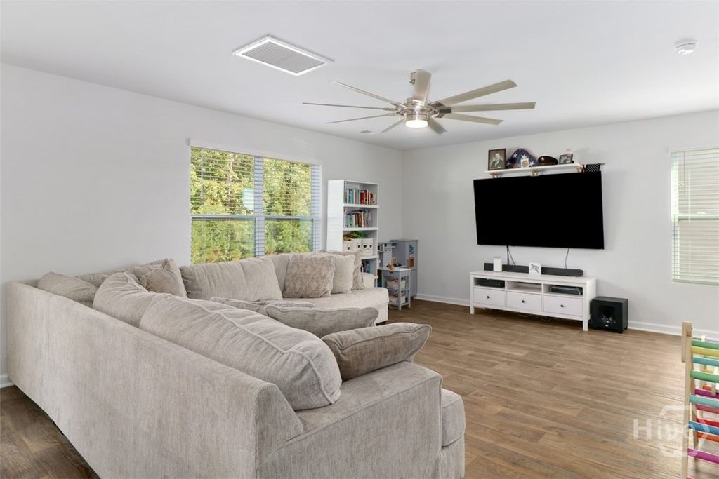 Image 15 of property listing at 118 Aruba Road, Guyton, GA 31312
