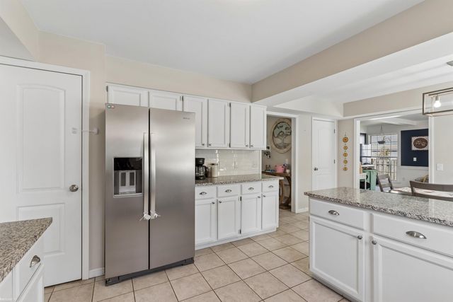 4165 Surrey Lane, Fort Gratiot, MI 48059