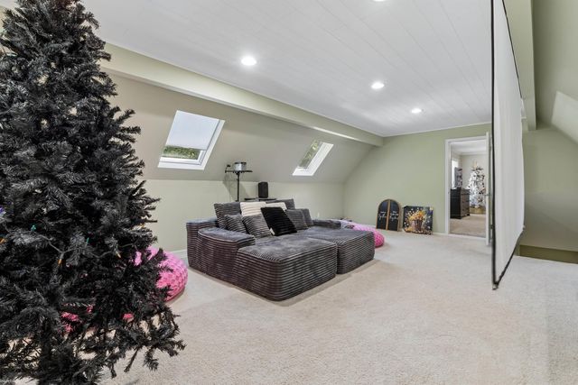 4165 Surrey Lane, Fort Gratiot, MI 48059