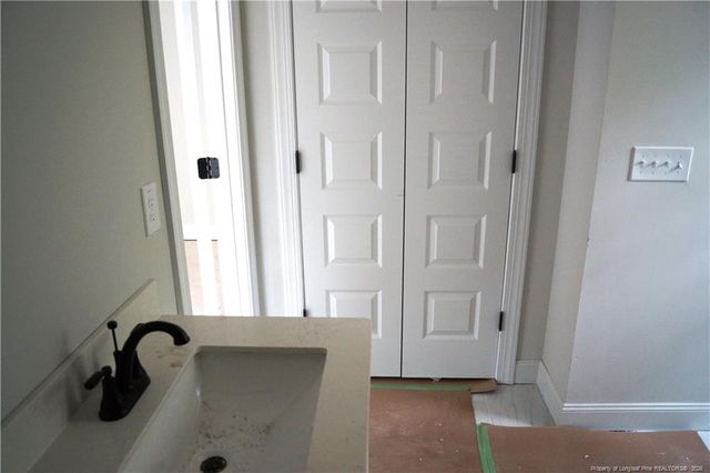 802 PONDEROSA Trail, Cameron, NC 28326