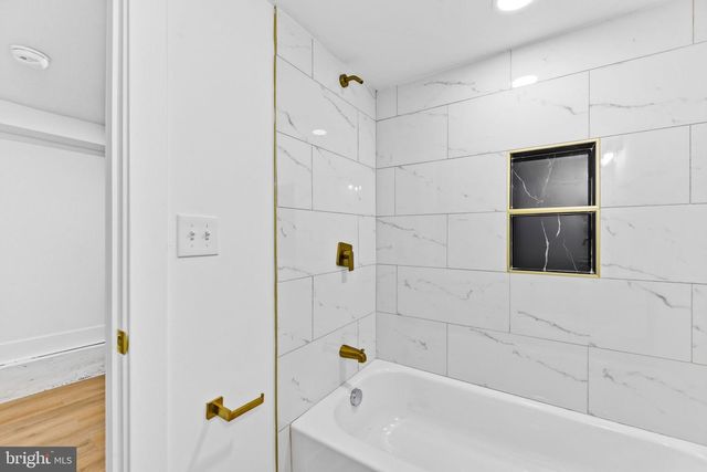 3618 KESWICK RD, Baltimore, MD 21211